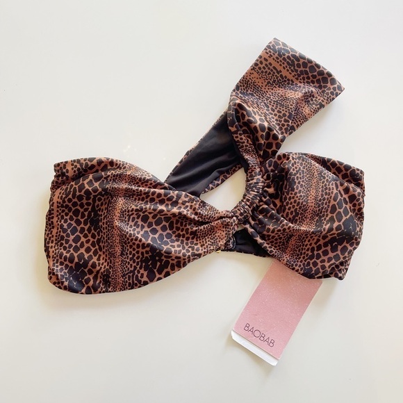 Revolve Boabab Nala Asymmetrical Animal Print Bikini Top - M - Picture 4 of 5